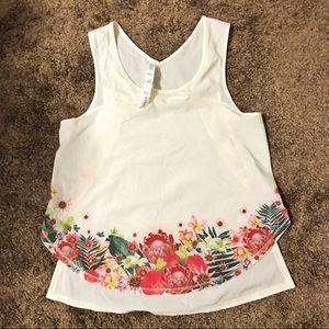 Lululemon floral top